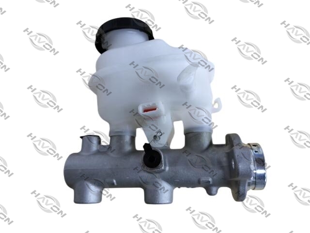 B-63+QX636;: MR527468-A;Brake Master Cylinder